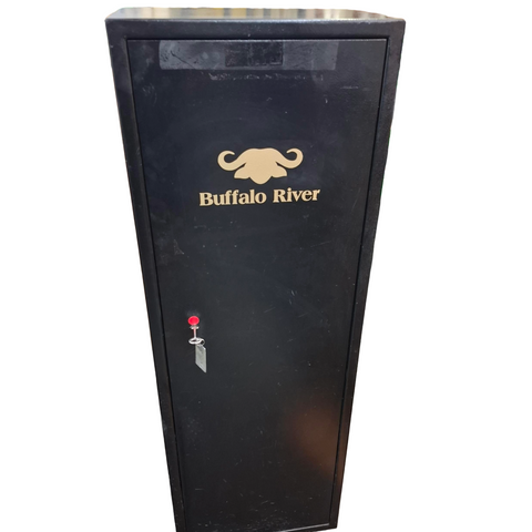 Buffalo River 10 Gun Safe - USED